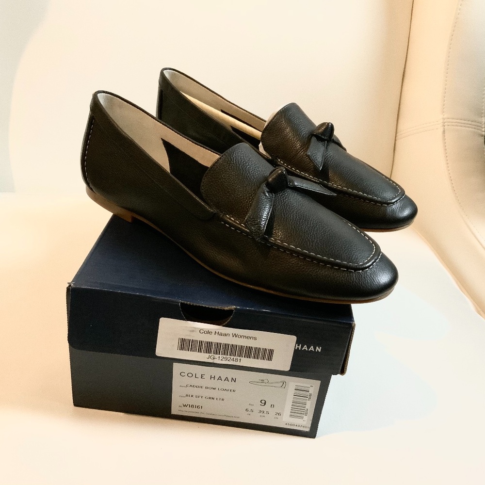 Cole Haan Caddie Bow Loafer Black Leather Flats - Picture 6 of 14